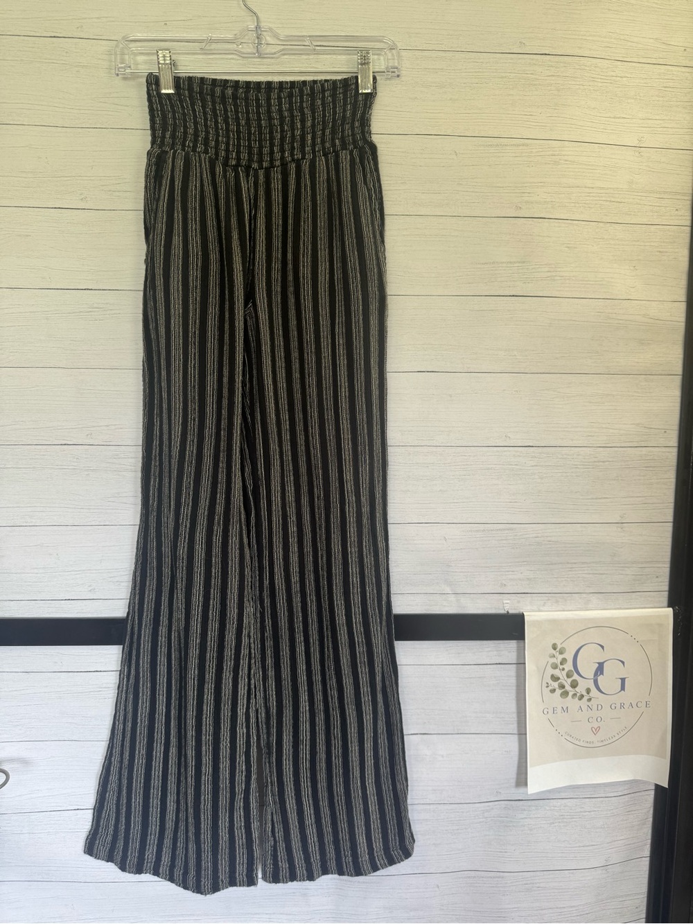 Billabong New Waves Stripe Wide Leg Pants Size Small Smocked Cotton Travel - Picture 3 of 15